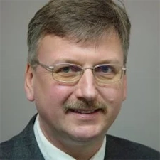 Professor Dr. Norbert Müller - Sachverständiger für Gefahrguttransport und -lagerung