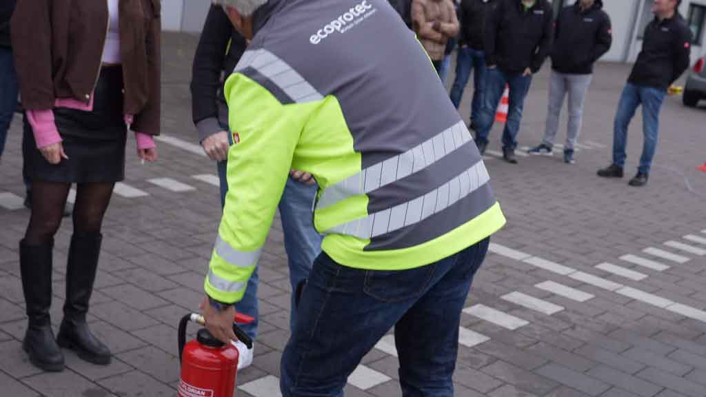 Feuerlöschübung Brandschutzhelfer Einweisung zur Feuerlöschübung im Mai 2026 bei ecoprotec